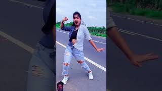 Mujhse ab door Naja sajnayoutubeshorts dance song youtubesorttrending [upl. by Emelina255]