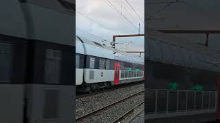 Siemens Vectron og dobbeltdækkervogne på Køge Station dsb trainspotting train railway danmark [upl. by Harvison]