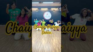 Chaiyya chaiyya dance short reel shortvideo dance hindidancecover trendingnow dancestyle [upl. by Inttirb]