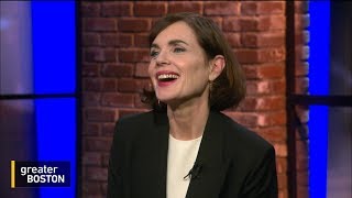 Elizabeth McGovern Acts Sings And Talks International Politics [upl. by Buke]