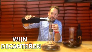 Wijn Decanteren en Karafferen  Wineplus Wijnweetjes 001 [upl. by Horgan32]