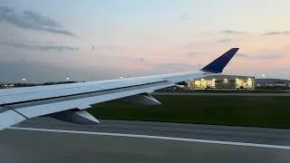 Breeze Airways Airbus A220300 Takeoff from Louisville Muhammad Ali International Airport [upl. by Jit]