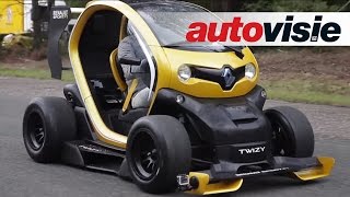 Renault Twizy RS F1 vs Megane RS  by Autovisie TV [upl. by Ahlgren]