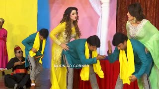 Sakhawat Naz with Raima Khan and Gulfam  Comedy Clip  Stage Drama 2022  Punjabi Stage Drama [upl. by Emsmus]