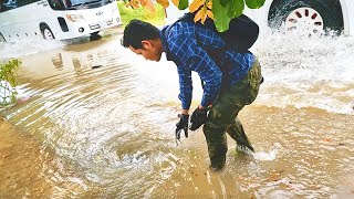 Unclogging Storm Drains in Heavy Floods Major Flood Drainage by Clearing Drains [upl. by Egin585]