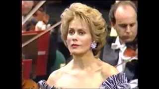 Kiri Te Kanawa  NZSO Vier letzte Lieder Sevilla 1993 [upl. by Yrmac]