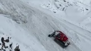 Snow Groomers in action on a very steep slope  Top of Tyrol 3200 mt in Stubai Glacier 🇦🇹 [upl. by Niras]