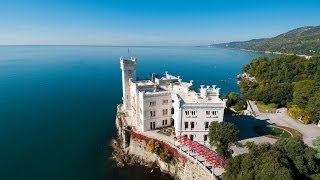 Italia da amare Il castello di Miramare a Trieste e la tragica storia degli Asburgo [upl. by Doe858]