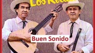 Con Cuatro Copas  Los Relicarios Buen Sonido [upl. by Sinnal]