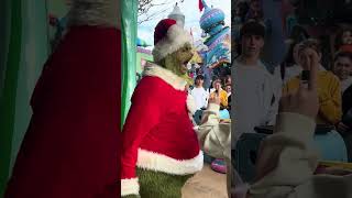 AN ICONIC ENTRANCE FROM THE GRINCH AT UNIVERSAL STUDIOS ORLANDO  GRINCHMAS [upl. by Annaujat544]