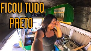 A CONSTRUÇÃO DA CASA DENTRO DA KOMBI SAIU DE CONTROLE Ep139 [upl. by Aitak]