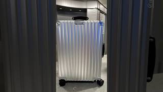 Rimowa Classic VS Original Cabin “Aloha” Waikiki Hawaii Shopping Vlog Rimowa RimowaCarryOn [upl. by Markson]