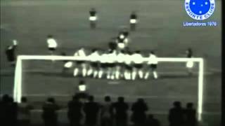 Libertadores de 1976  Gol de Joãozinho [upl. by Oel790]