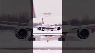 S7 does NOT like snow 🥶✈️ snow snowy winter s7 s7airlines drift drifting winter [upl. by Boser]