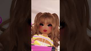 Hola soy Dora music love roblox descendants2 disney [upl. by Lucchesi]