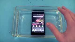 Sony Xperia Z review  Splash Test [upl. by Seabury920]