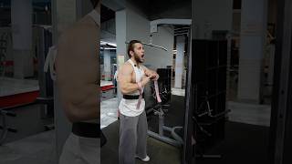 Кто тот самый волосатый мужик 🦍 fitness gym [upl. by Ahsinad]