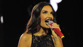 Elettra Lamborghini canta Pistolero a Radio Bueno Estate Forlì [upl. by Roselyn]