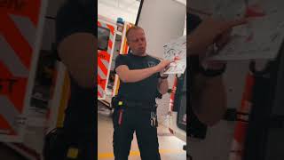 Was macht die Flughafenfeuerwehr Unsere Azubis on tour ausbildung rettungsdienst shorts [upl. by Fionna]