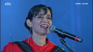 Julieta Venegas  Me voy Vive Latino 2022 [upl. by Arodasi]