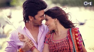 Piya O Re Piya  Riteish Deshmukh  Genelia Dsouza  Atif Aslam  Shreya Ghoshal  Evergreen Song [upl. by Htebaras326]