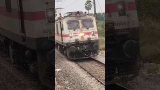 Wap7 powering 17011 sirpur to bidar bidar express [upl. by Engis]