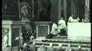 Pius XII  Sancta Missa in Basilica Romana Anno Domini 1942 [upl. by Aicemak]