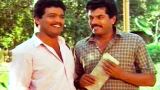 quotനല്ല മനുഷ്യനാഇച്ചിരി ലൂസാquot Mukesh  Jagadeesh Comedy  Cheppukilukkana Changathi [upl. by Lee]