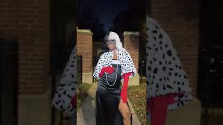 Cruella 🐾🤍♥️🖤 costume feed halloween2024 halloweenlook spooky cruella makeup [upl. by Lynnell]