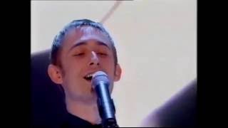 The Divine Comedy  National Express  Top Of The Pops  Friday 5th February 1999 [upl. by Akilegna]