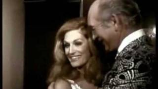 Dalida  Pour Ne Pas Vivre Seul Live Palais des Sports 80 [upl. by Boyer]