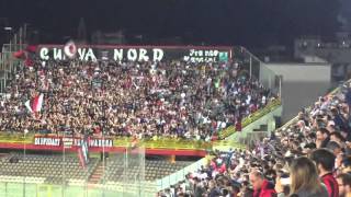 Foggia Akragas 21  quotFoggia alè  Andiamo a vincerequot curva sudnord [upl. by Ranie]