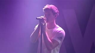 Wincent Weiss INTRO Live quotWir sindquot amp quotBetonherzquot  Irgendwas gegen die Stille Tour WIEN [upl. by Nyahs]