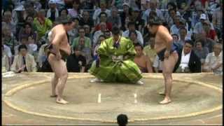 Hakuho vs Kakuryu uchimuso [upl. by Nalorac]