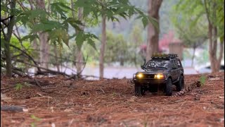 FMSROCHOBBY  LC80Toyota LAND CRUISER rock crossing rockclimbing trial rc rccar crawler [upl. by Anahsohs97]