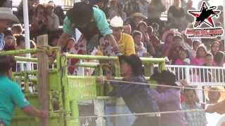 RANCHO LOS TERRIBLES en el TORO HUACO de Perris California Aaron vs Angel de Plata 1080p HD [upl. by Accebber451]