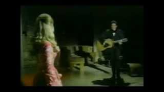 Johnny Cash and Lynn Anderson  Ive Been Everywhere [upl. by Rysler798]