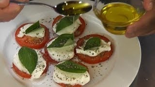 CAPRESE SALAD INSALATA CAPRESE theitaliancookingclasscom [upl. by Elkin298]