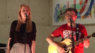 Joseph Fisher feat Camille quotLes jolies fillesquot Live au 12h20  Gare de ParisMontparnasse [upl. by Ruhl13]