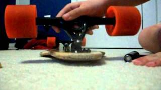 How to fix the squeak on your longboard bushings [upl. by Omrelliug]