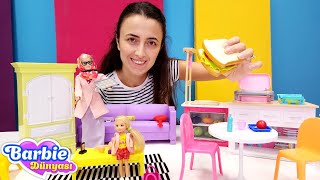 Barbie oyunları Sevcan Chelseanin beslenme çantasını hazırlıyor Barbie videoları [upl. by Kapoor]