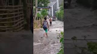 Storm surge in Barangay Lourdes Tiwi Albay [upl. by Eenafets887]