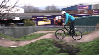 How to ride pump tracks [upl. by Valleau]