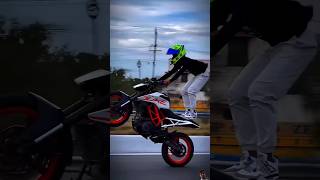 ⚠️ Rider Stunt Ktm Duke 390 viral​ shortsvideo​ reaction​ shortsfeed​ ktm​ dukeboy​ rider​ [upl. by Arlyn]