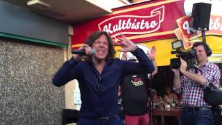 Jürgen Drews singt Millionen Meilen zum 2015 Opening Kultbistro König von Mallorca [upl. by Cheffetz3]