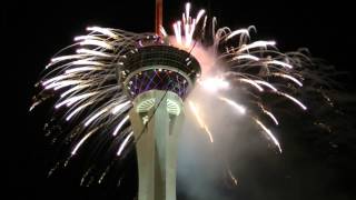 New Years fireworks at the Stratosphere tower Las Vegas 2013 [upl. by Pressman831]