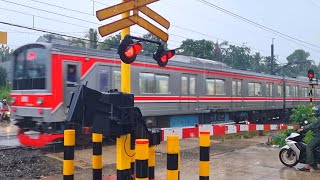 Alarm Super Langka  JPL Baru  Perlintasan Kereta Api KRL Tenjo [upl. by Nyrol312]