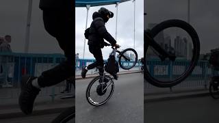 E bike🚀🤯mtb mtbstunt bmxcycle bmx stunt unfrezzmyaccount youtubeteam funk cyclestunt [upl. by Ater517]