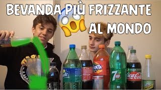 BEVANDA PIÙ FRIZZANTE DEL MONDO CHALLENGE Coca Cola Sprite RedBull amp Molte altre [upl. by Kerwin]