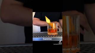 Historia de la coctelería  SAZERAC cocteles sazerac whiskey history [upl. by Kenlay]